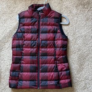 Eddie Bauer puffer vest
